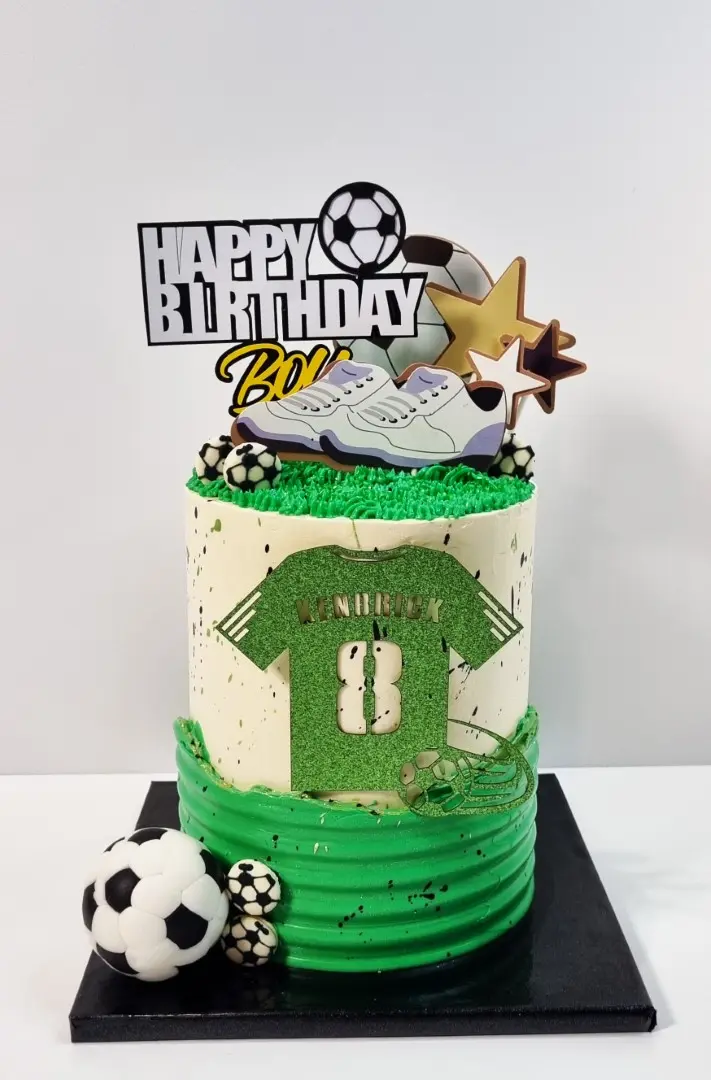 Green Glory Kickoff, Gourmet Wonders by Cakes Designs 3NL