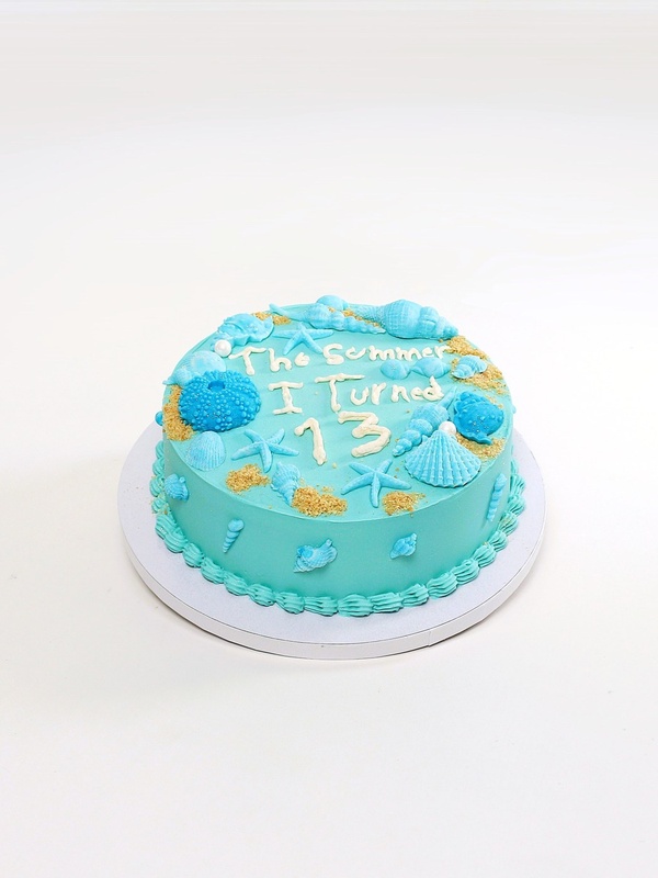 Summer Shell, a bespoke Gourmet Cake by Cakes Designs 3NL