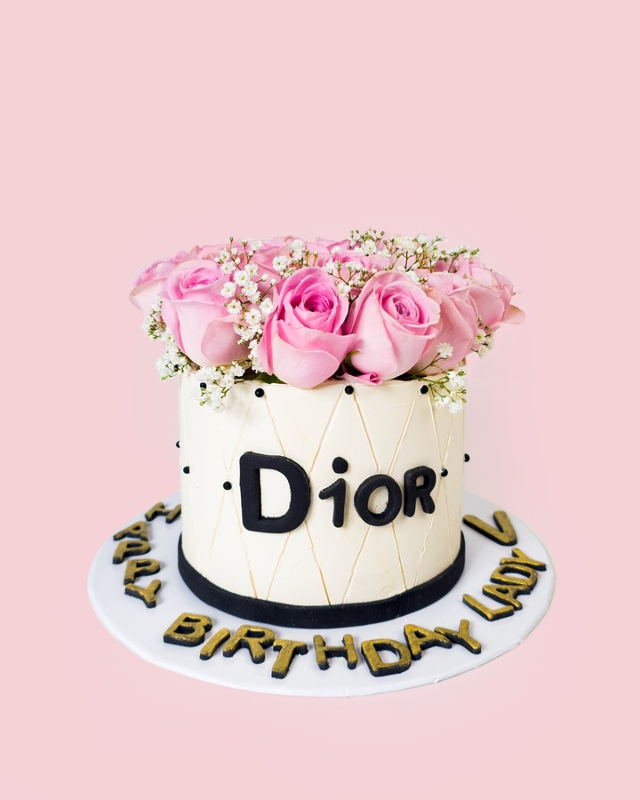 Elegance de Dior, a bespoke Gourmet Cake by Cakes Designs 3NL
