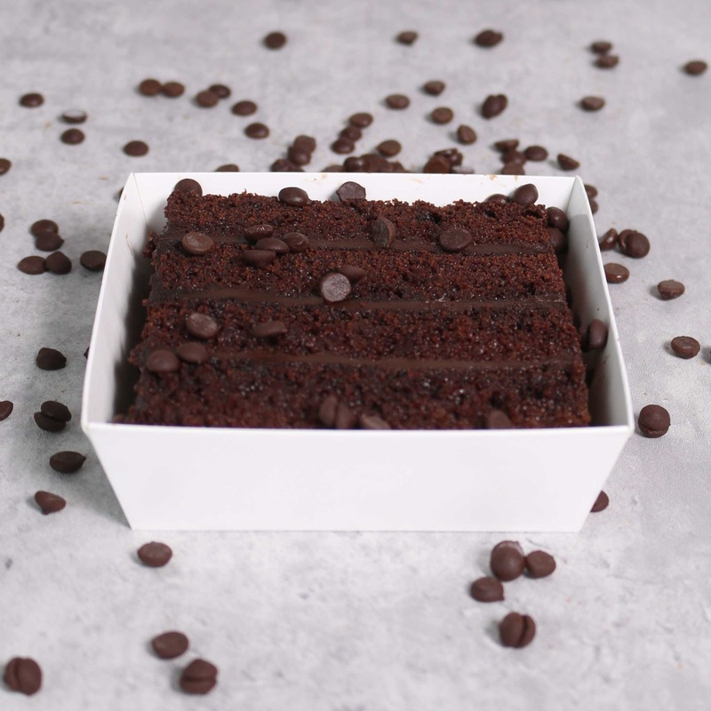Luxury Square, Chocolate & Chocolate, a bespoke Gourmet Cake by Cakes Designs 3NL