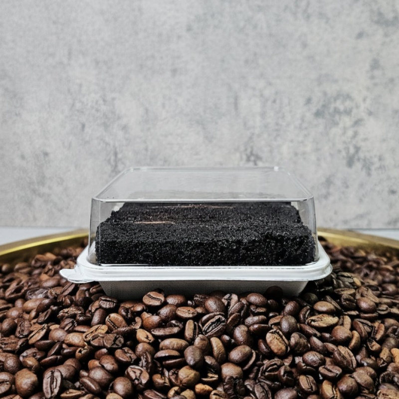 Luxury Square, Obsidian Cocoa & Coffee, a bespoke Gourmet Cake by Cakes Designs 3NL