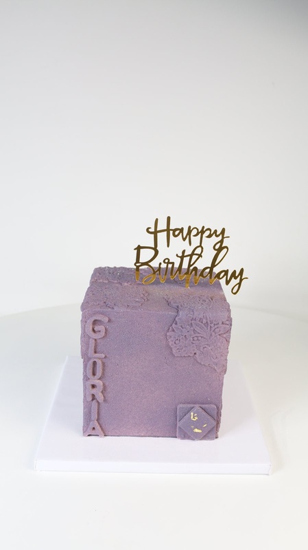 Square, Graceful Orchid Elegance, a bespoke Gourmet Cake by Cakes Designs 3NL