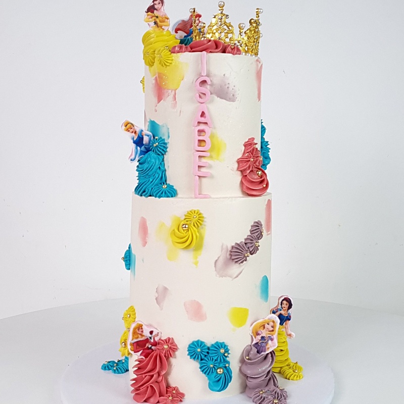 Princess Tiers, a bespoke Gourmet Cake by Cakes Designs 3NL