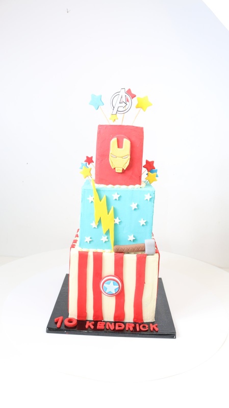 Superhero, three tiers, a bespoke Gourmet Cake by Cakes Designs 3NL
