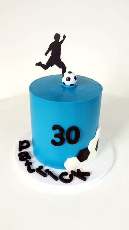 Moment Between, a bespoke Gourmet Cake by Cakes Designs 3NL