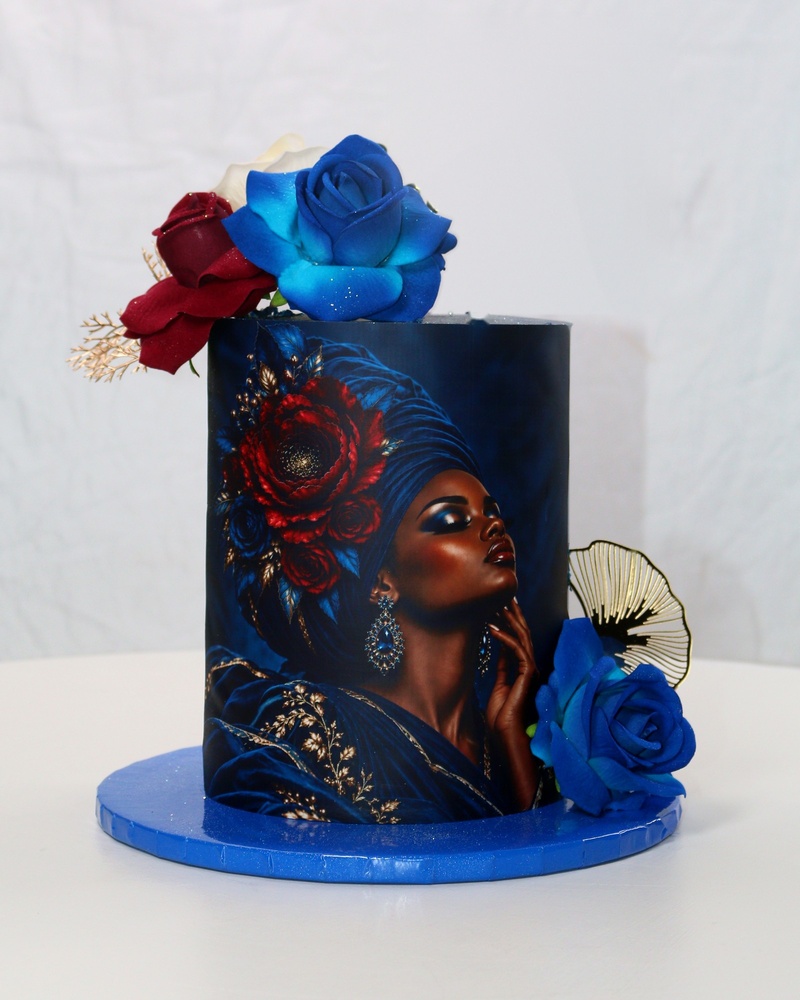 Crowned Sapphire, um Bolo Gourmet por medida da Cakes Designs 3NL