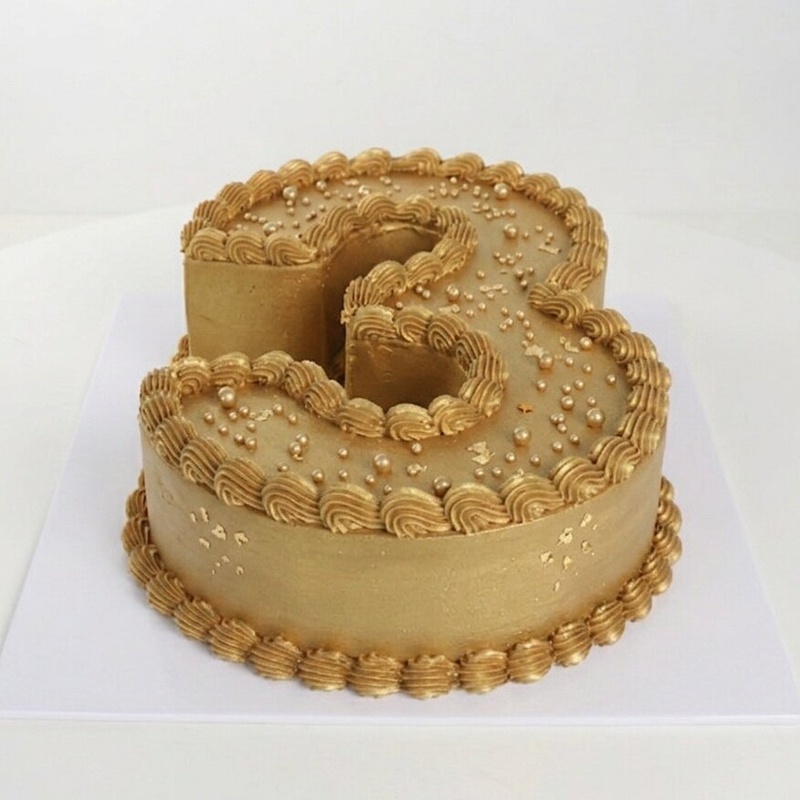 Number Cakes, a bespoke Gourmet Cake by Cakes Designs 3NL