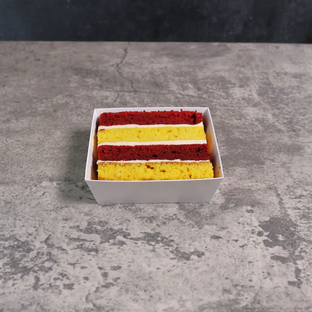 Twin Essence Red Velvet & Vanilla (1) (Large).webp